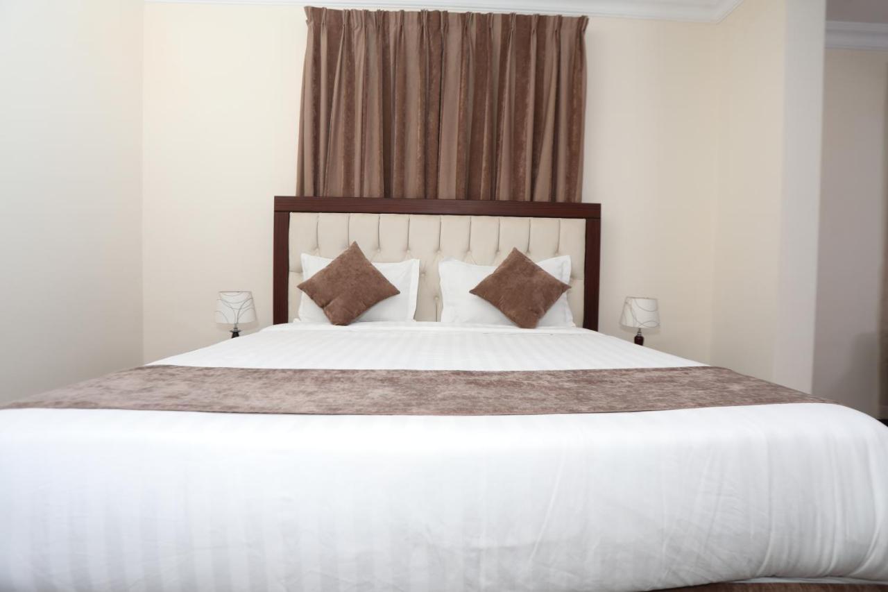 Samaya Suites Riyadh Ngoại thất bức ảnh